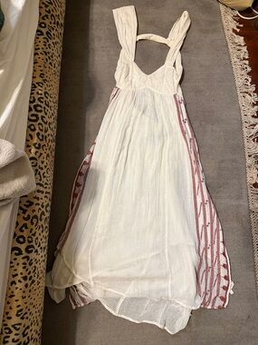 New Romantics Cream Boho Maxi Sundress Open Back Red Stripe Trim L NWT